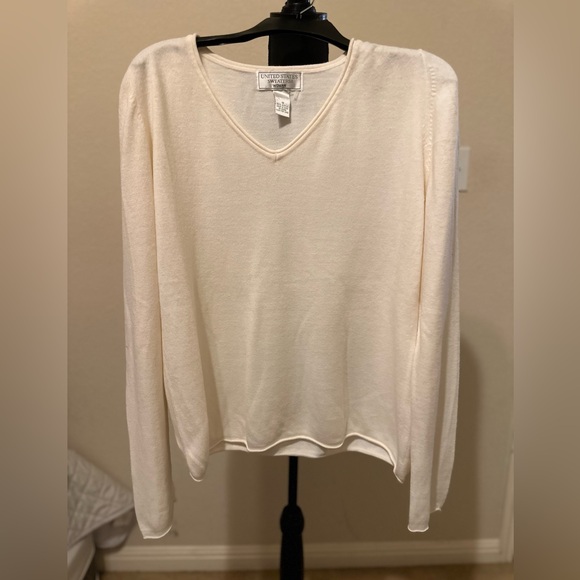 United States sweaters Women's V-neck Pullover Sweater. Size 1X. NWOT. - Picture 2 of 7